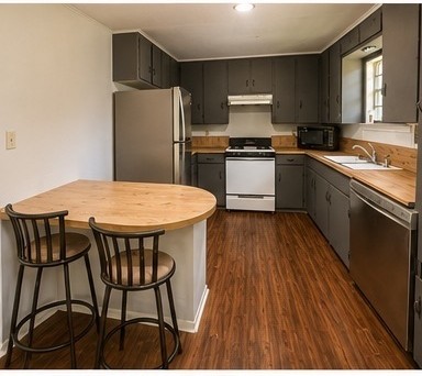Kitchen at 212 Sandra Street, Natchitoches, LA