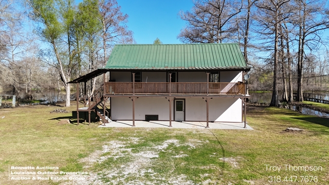 Waterfront Camp/Home in Spring Bayou Complex
