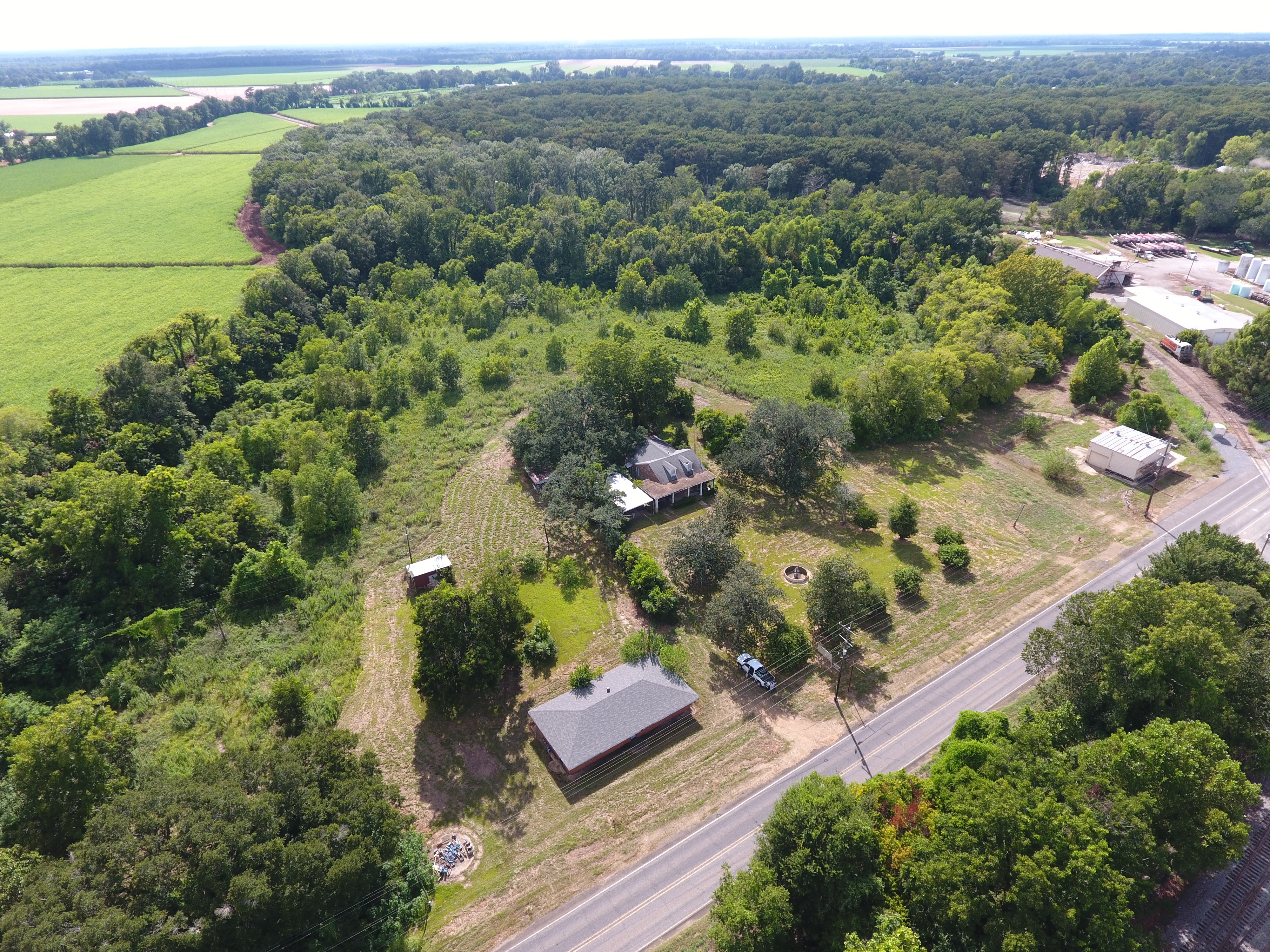 COMMERCIAL / RESIDENTIAL - FOR SALE, BUNKIE, LA 16.14 Acres + Additional .52 Acre Commercial Tract 